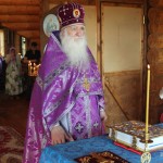 "Богослужение на праздник Происхождения древ Животворящего Креста Господня (Медовый Спас)".