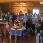"Богослужение на праздник Происхождения древ Животворящего Креста Господня (Медовый Спас)".